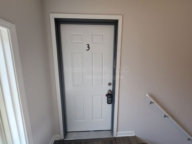 Photo - 1651 Line Cir Unit 3