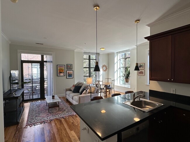 Photo - 224 S Laurens St Unit 310