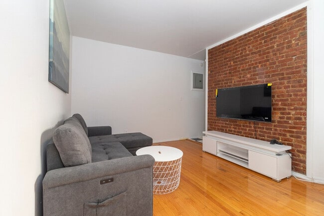 Photo - 300 E 93rd St Unit ID1032028P