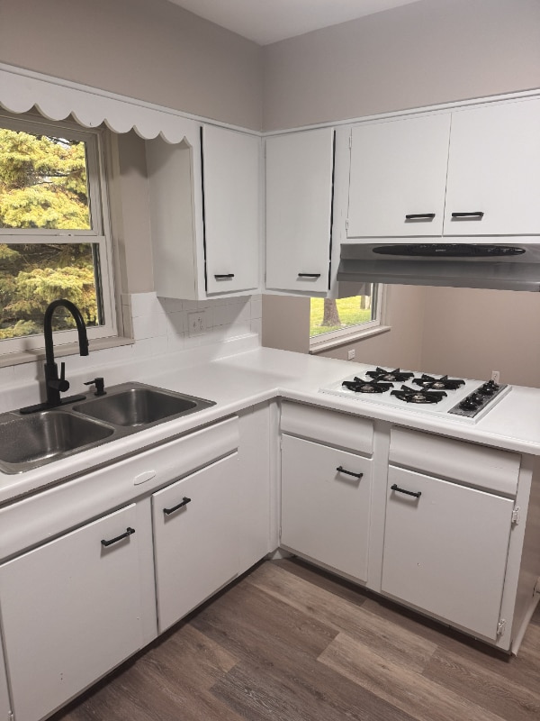 Photo - 12-14 Grove Ct Unidad 12