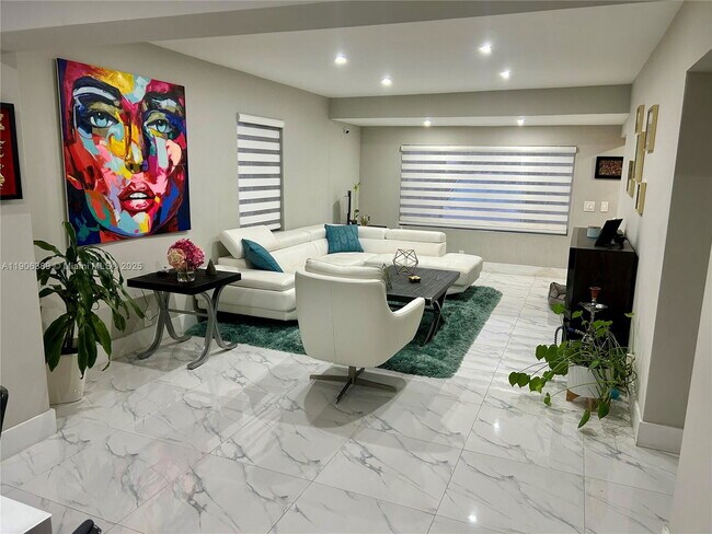 Photo - 13560 NW 2nd Ave