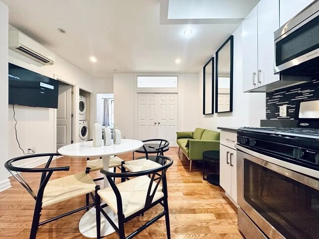 Furnished room/NOT APARTMENT