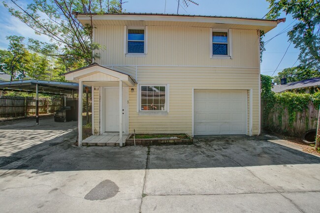 Photo - Now Leasing - Charming Renovated 3BR Home Near Downtown Columbia & Major Colleges