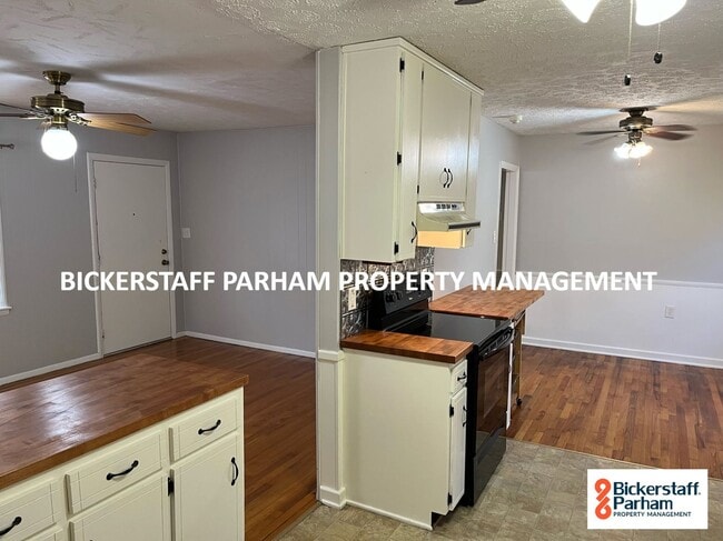Photo - Lovely Home Located in Phenix City Off Lee...