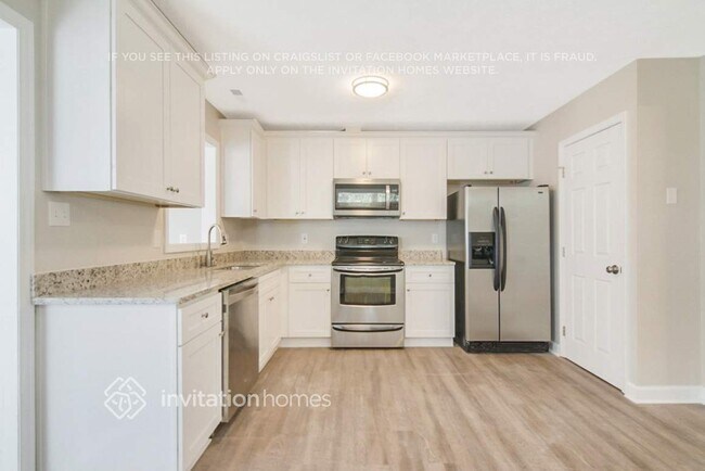 Photo - 2420 Voyager Cir