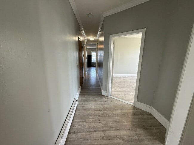 Photo - 26 Alpine Pl Unit 3