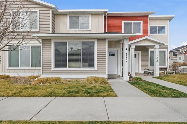 Building Photo - 1250 W 2420 S