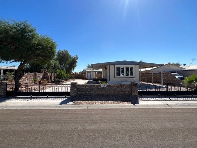 14281 E Fortuna Palms Pl