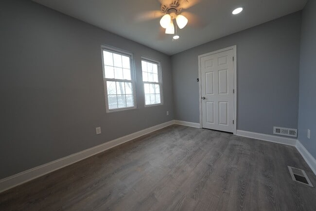 Photo - 3 Bedroom 2.5 Bath Home