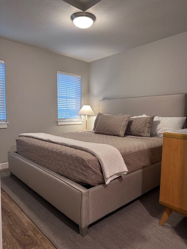 Photo - Clover On Cascade