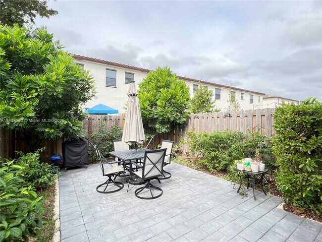 Photo - 23380 SW 110th Pl House