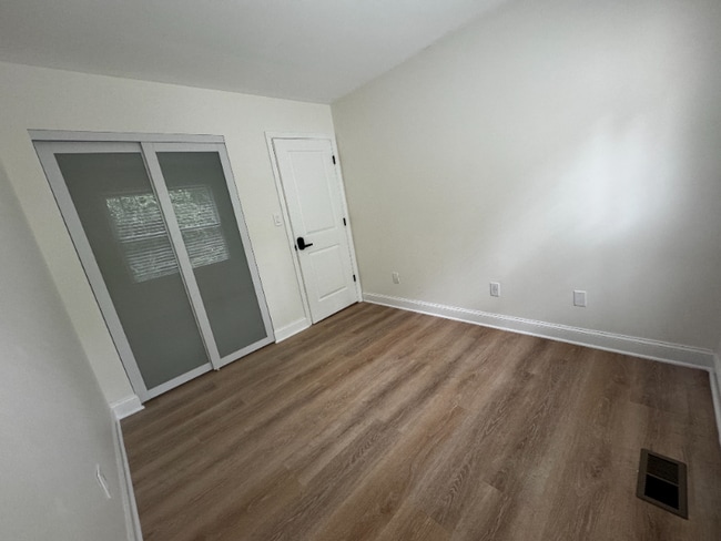 Photo - 01 Maple Leaf Dr