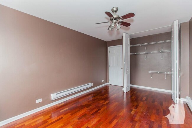 Photo - 4180 N Marine Dr Unit 1310