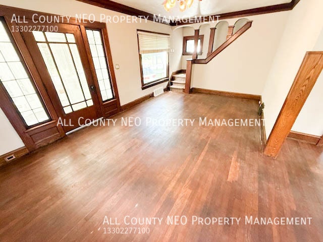 Photo - 3521 W 123rd St