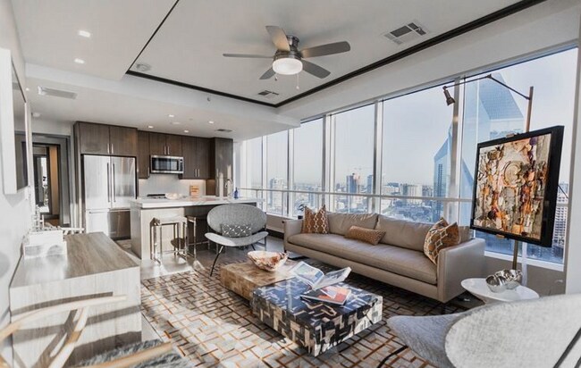 Building Photo - 1505 Elm St Unit 151-2 Rental