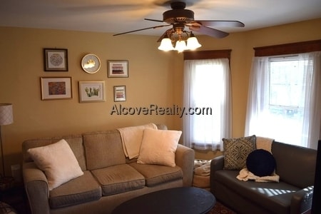 Photo - 357 Boston Ave