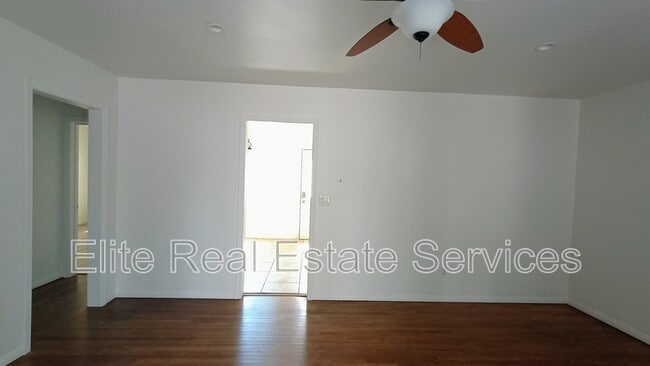 Photo - 5130 Savannah St