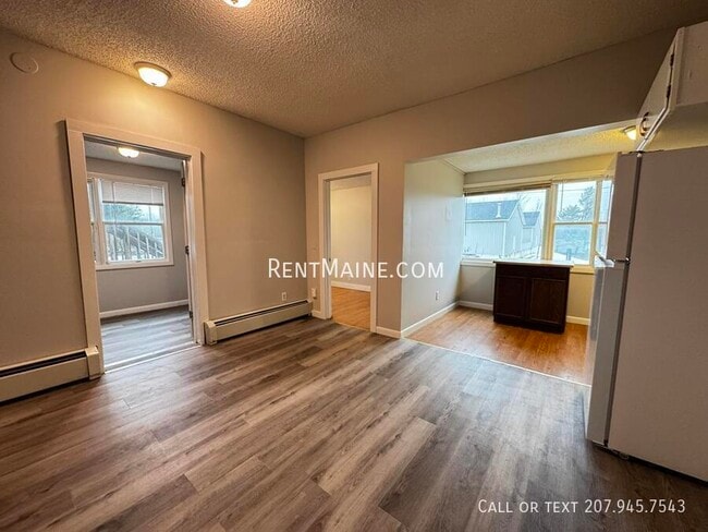 Photo - 513 Main St Unit 4