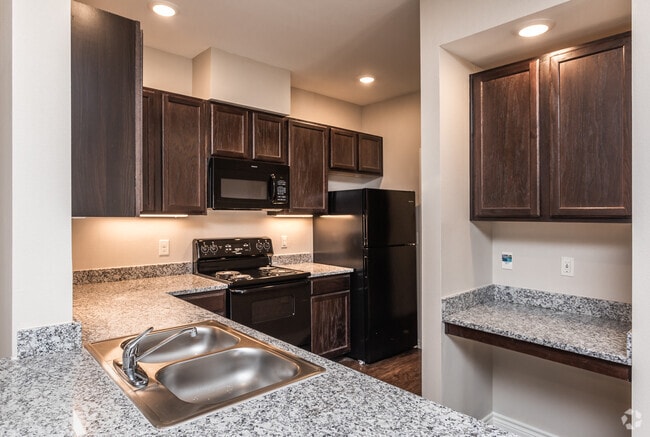 1BR, 1BA - 738SF Kitchen & built-In Desk