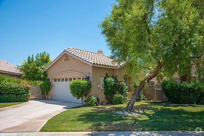 Building Photo - 79851 Carmel Valley Ave Rental