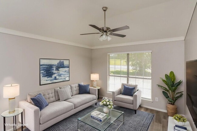 Photo - 721 S Highland Dr