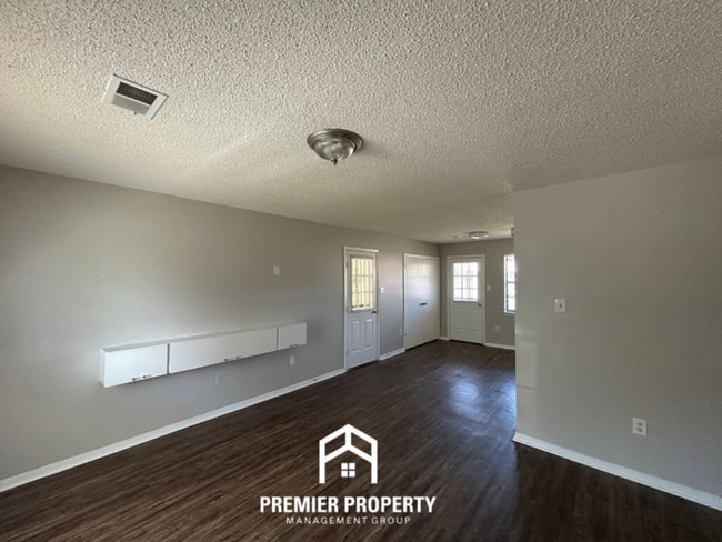 Photo - 6200 Somerset Cove