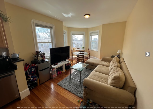 Photo - 48 Lowell St Unidad 2