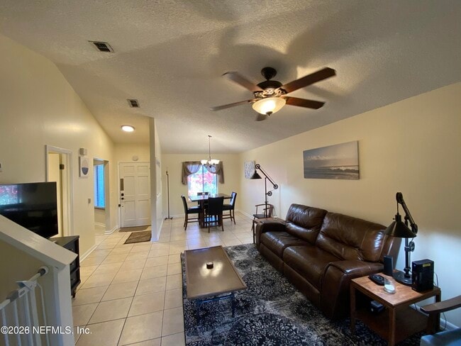 11163 Caroline Crest Dr