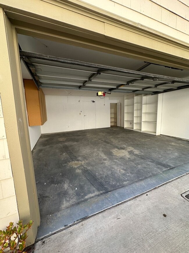 Photo - 455 E St.