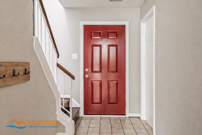 Photo - 2589 Ambling Cir