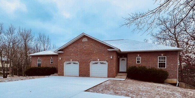 Building Photo - 10565 Butler Cir Unit 10565 Butler Circle Rental