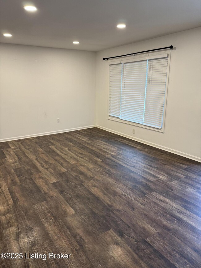 Photo - 3503 Dorset Rd