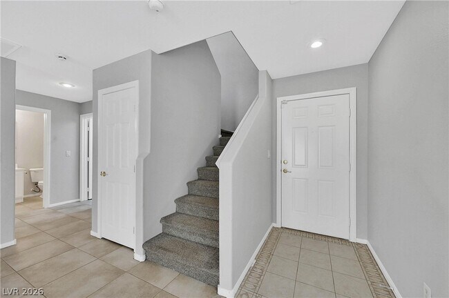 Photo - 340 Silverado Pines Ave