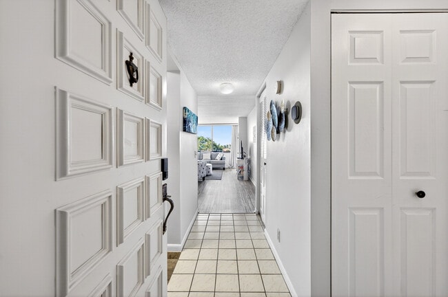 Photo - 6218 Palma del Mar Blvd S