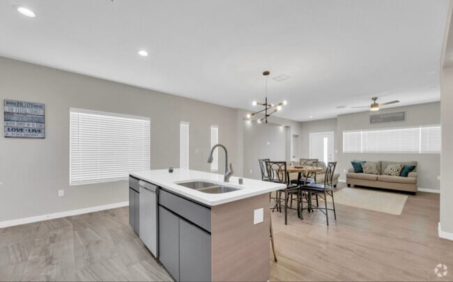Building Photo - 113 Via Rojas Dr Rental