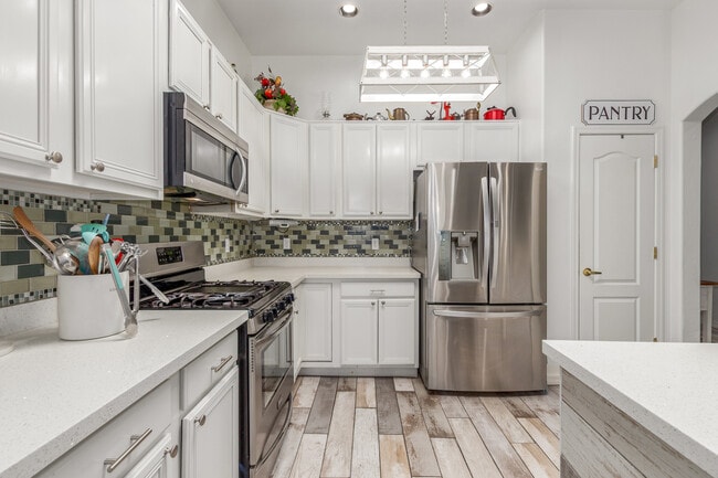 Photo - 8434 N Sunny Rock Ridge Dr