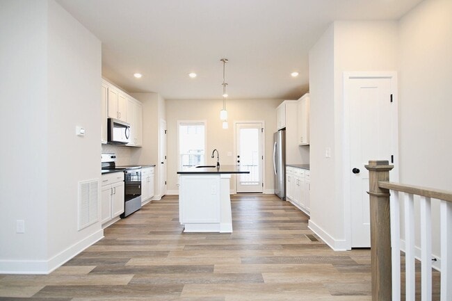 Photo - Dog-Friendly Old Trail Townhome