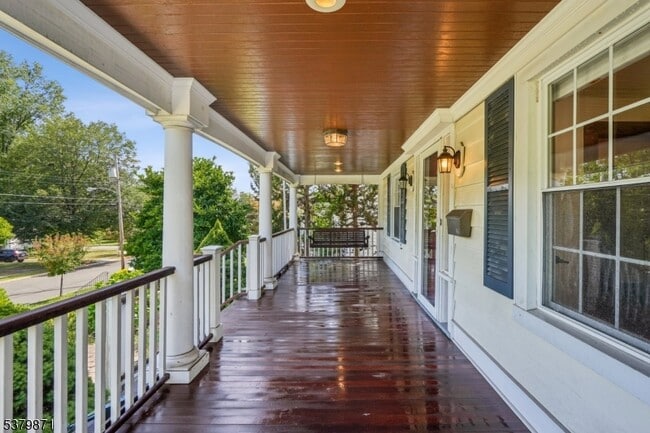 Photo - 163 Myrtle Ave