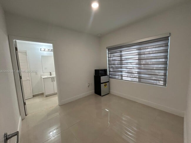 25814 SW 144th Ct Unit 1