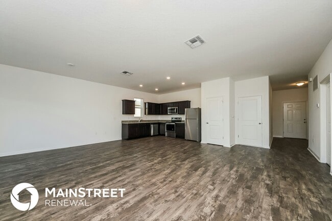 Photo - 163 Hidden Lk Lp