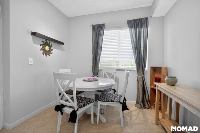 Photo - 1885 Florida Club Dr