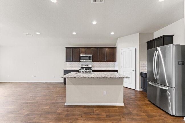 Photo - 919 Bright Lotus Ln