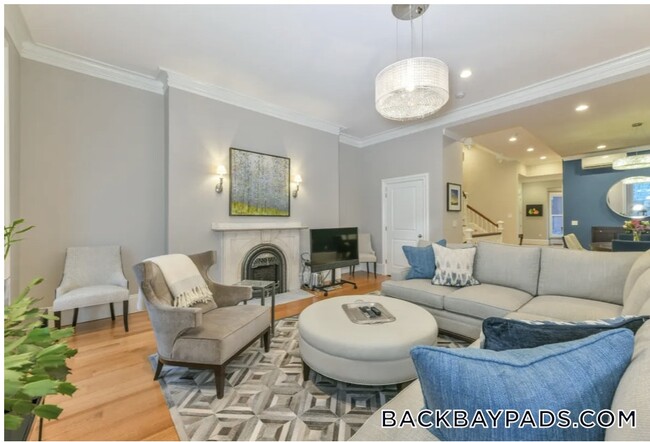 Photo - 214 Beacon St Unit 3