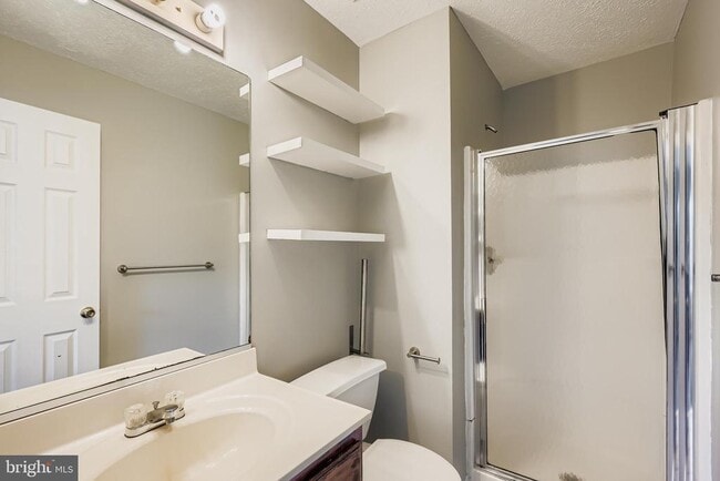 Building Photo - 2209 Bluegrass Heights Ct Rental