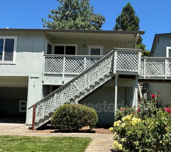 Building Photo - 304 Cooper Ln Unit Apt D
