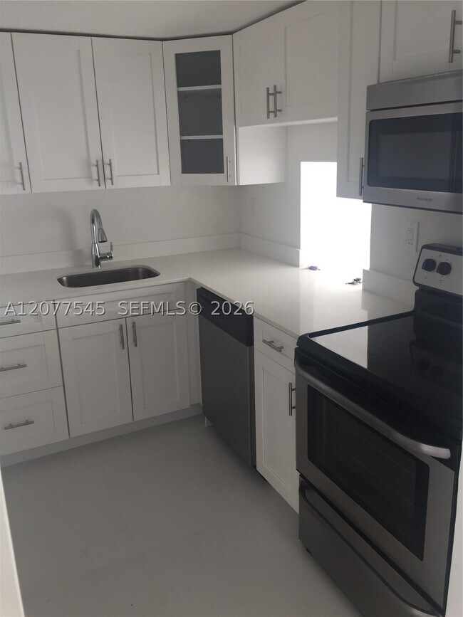 Photo - 6900 Bay Dr E Unit 5A