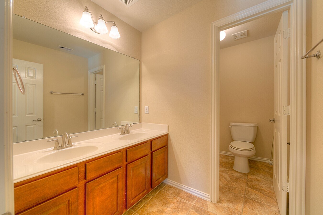 Photo - 10 Quillwood Pl