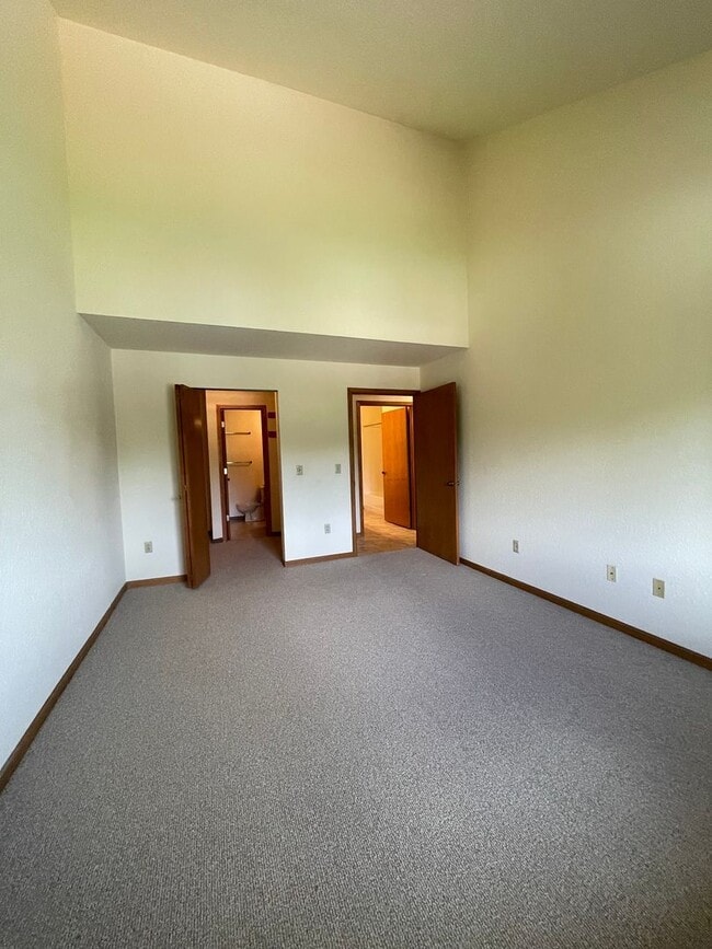 River Park Apartments