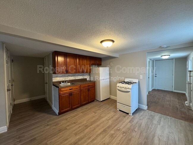 Photo - 219 Park St Unit 2