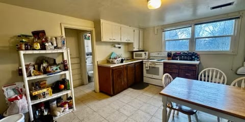 Photo - Frame House Duplex Unit 2 Downstairs